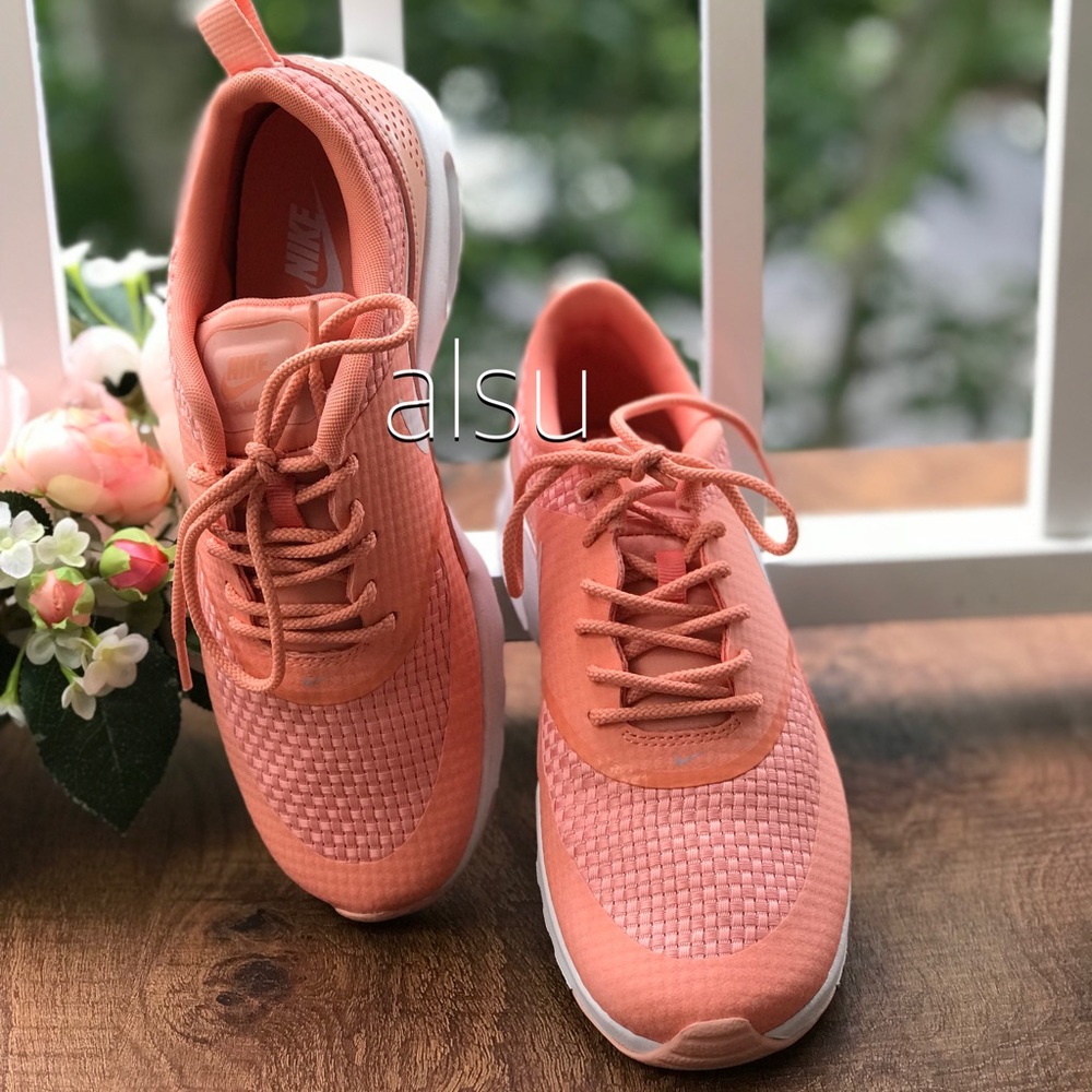 NWT Nike Air Max Thea PRM Arctic Peach 🍑 WMNS - Picture 5 of 8